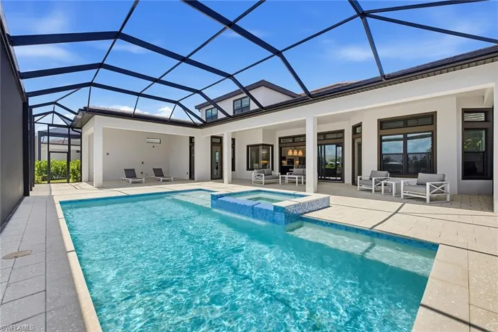 15372 Turin Dr, Naples, Florida 34114