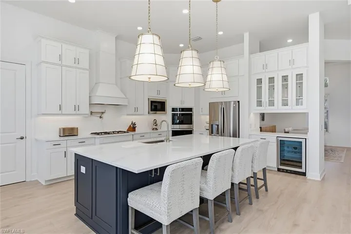 15372 Turin Dr, Naples, Florida 34114
