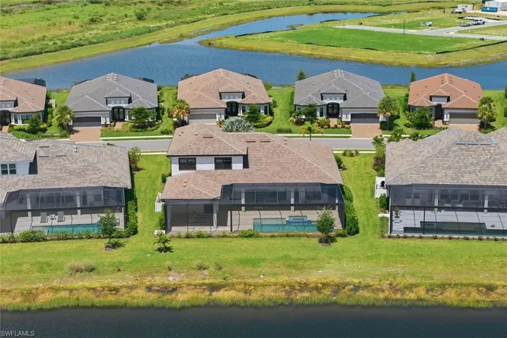 15372 Turin Dr, Naples, Florida 34114