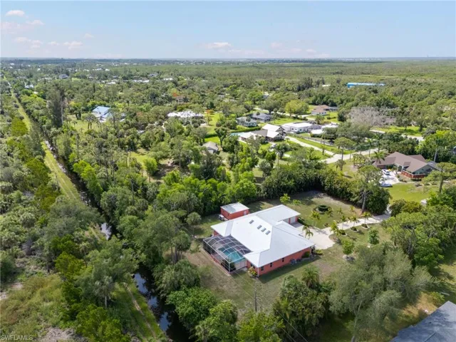 Bird's eye view of a heavily wooded area