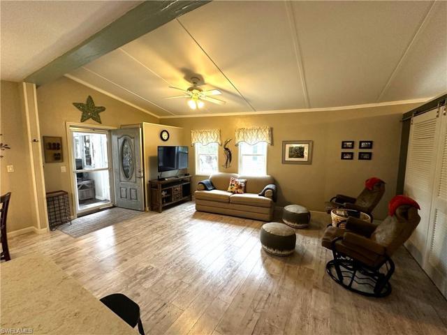 Spacious Front Living Area