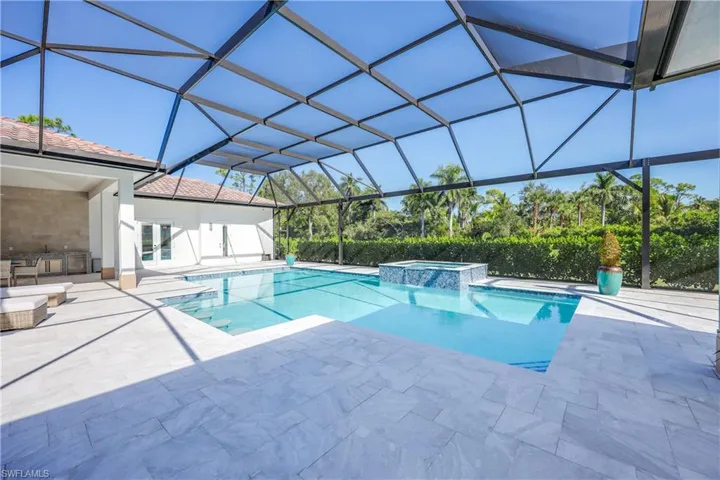 590 Carica Rd, Naples, Florida 34108