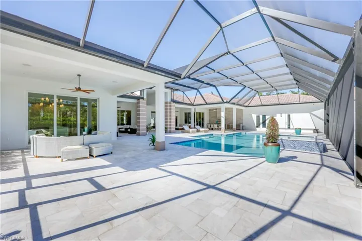 590 Carica Rd, Naples, Florida 34108