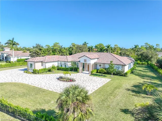 590 Carica Rd, Naples, Florida 34108