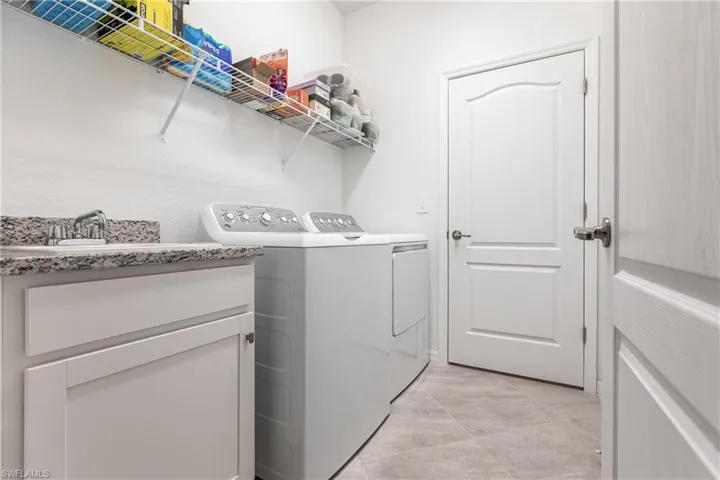 3429 Murcia Ct, Fort Myers Fl 33905