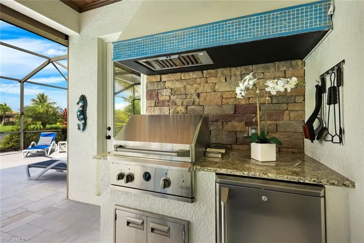 Custom Outdoor Kitchen with High End Appliances