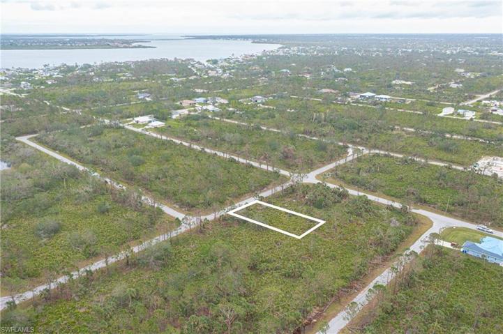 3205  Pickett  ST, PORT CHARLOTTE, FL 33981