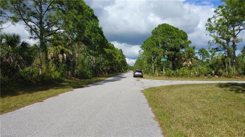 3205  Pickett  ST, PORT CHARLOTTE, FL 33981