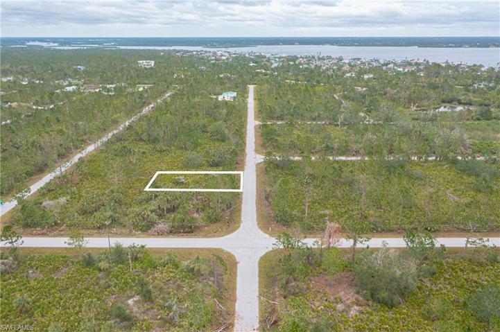 3205  Pickett  ST, PORT CHARLOTTE, FL 33981