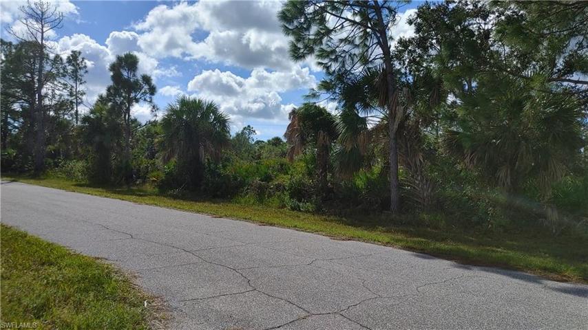 3205  Pickett  ST, PORT CHARLOTTE, FL 33981