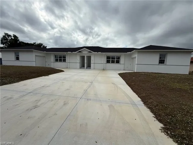17444  Barbara  DR, Fort Myers, FL 33967