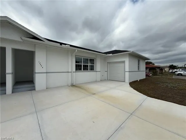 17444  Barbara  DR, Fort Myers, FL 33967