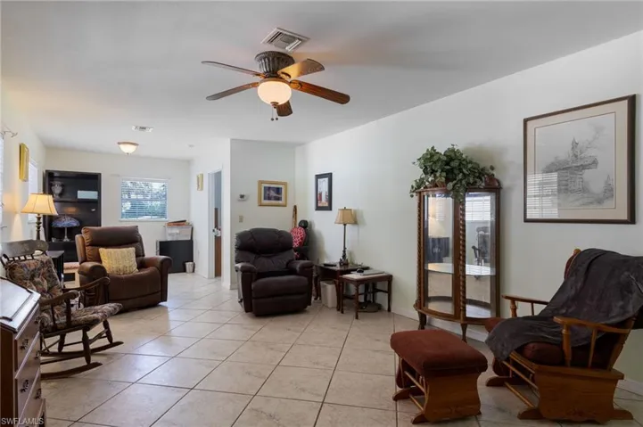 4301  Pine  RD, Fort Myers, FL 33908