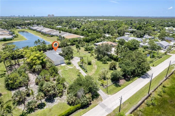 4301  Pine  RD, Fort Myers, FL 33908