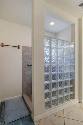 4301  Pine  RD, Fort Myers, FL 33908