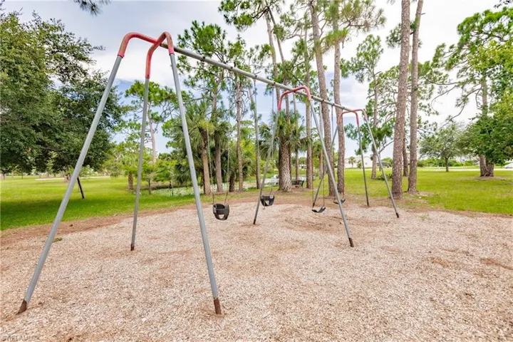 4973 Royal Palm Dr, Estero, Florida 33928