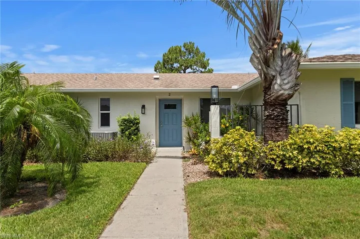 50 Glades Blvd 2, Naples, Florida 34112