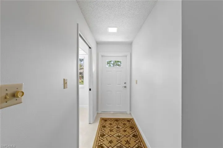 50 Glades Blvd 2, Naples, Florida 34112