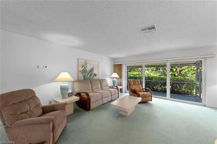 50 Glades Blvd 2, Naples, Florida 34112