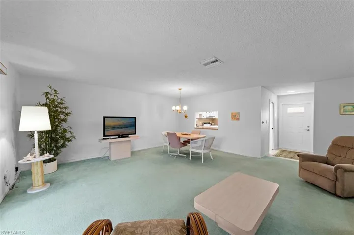 50 Glades Blvd 2, Naples, Florida 34112