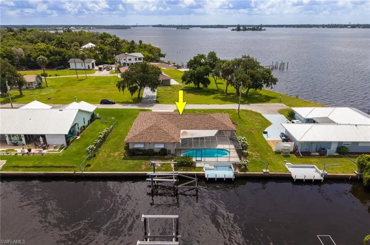 1805 Stevenson Rd, North Fort Myers, Florida 33917