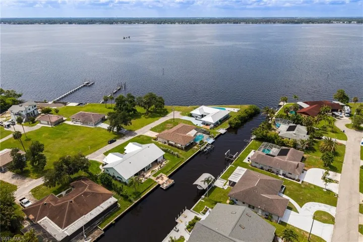 1805 Stevenson Rd, North Fort Myers, Florida 33917