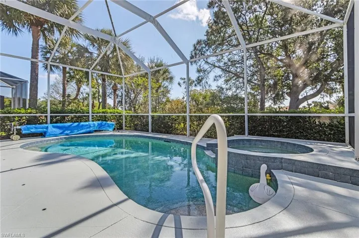 10561  Avila  CIR, Fort Myers, FL 33913