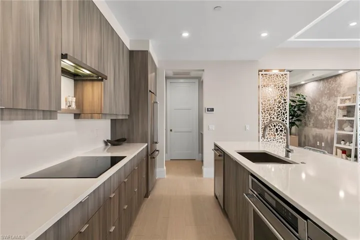 1035 3rd Ave S 504, Naples, Florida 34102