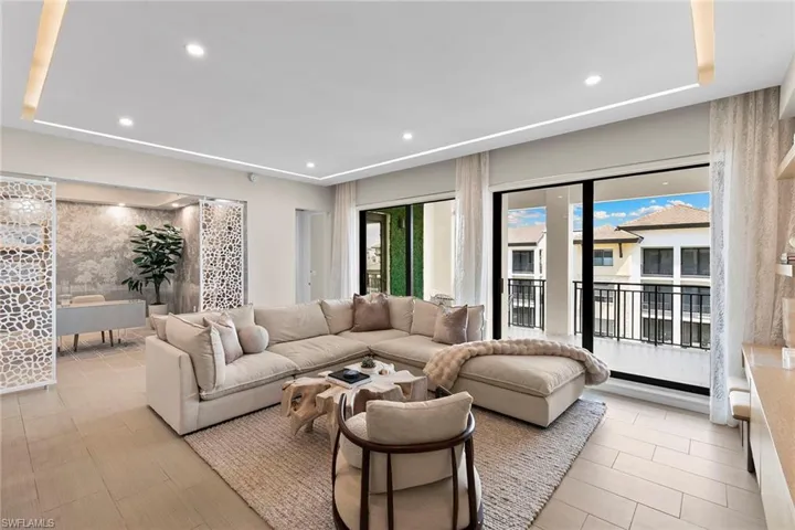 1035 3rd Ave S 504, Naples, Florida 34102