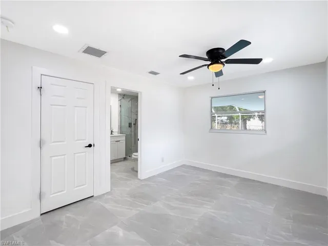 1325  Forsyth  CT, North Fort Myers, FL 33903