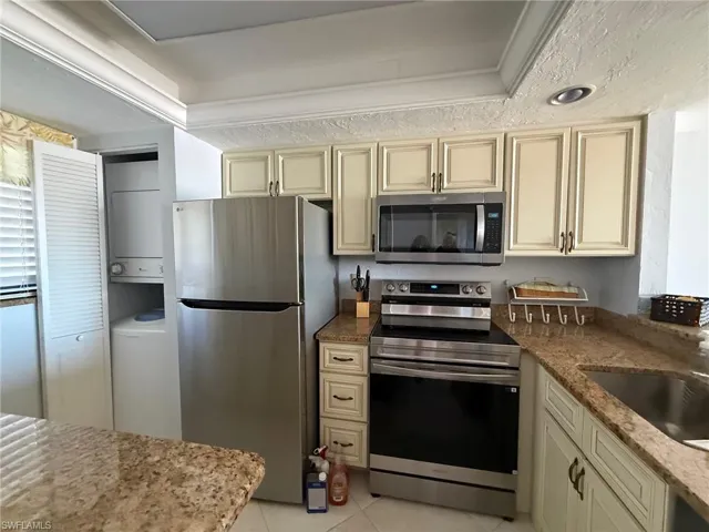 8350 Estero Blvd 423, Fort Myers Beach, Florida 33931