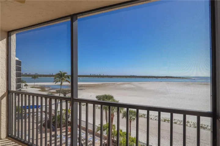 8350 Estero Blvd 423, Fort Myers Beach, Florida 33931