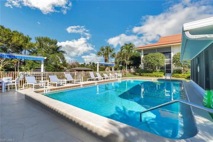 1200 Cherrystone CT # A205, NAPLES FL 34102