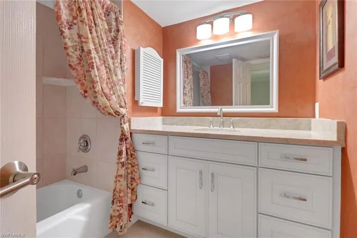 1200 Cherrystone CT # A205, NAPLES FL 34102
