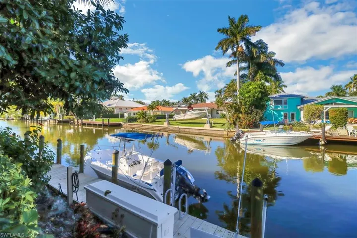 1200 Cherrystone CT # A205, NAPLES FL 34102