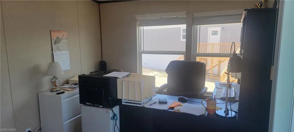 Office / Den with attached Screen room overlooking the Lake