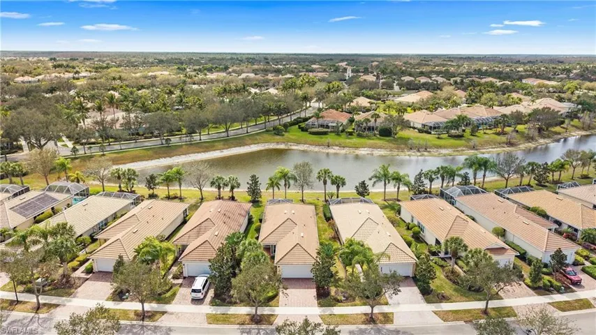 15127 Reef Ln, Bonita Springs, Florida 34135