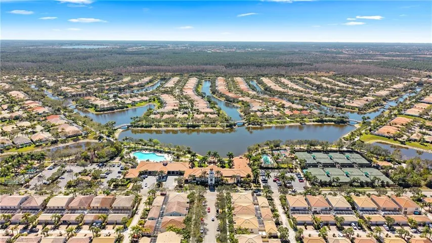 15127 Reef Ln, Bonita Springs, Florida 34135