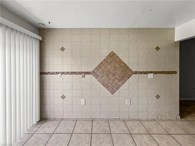 2706 Owen Ave, Lehigh Acres, Florida 33973