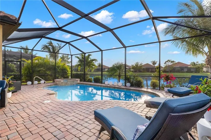 28124  Foxrock  CT, Bonita Springs, FL 34135