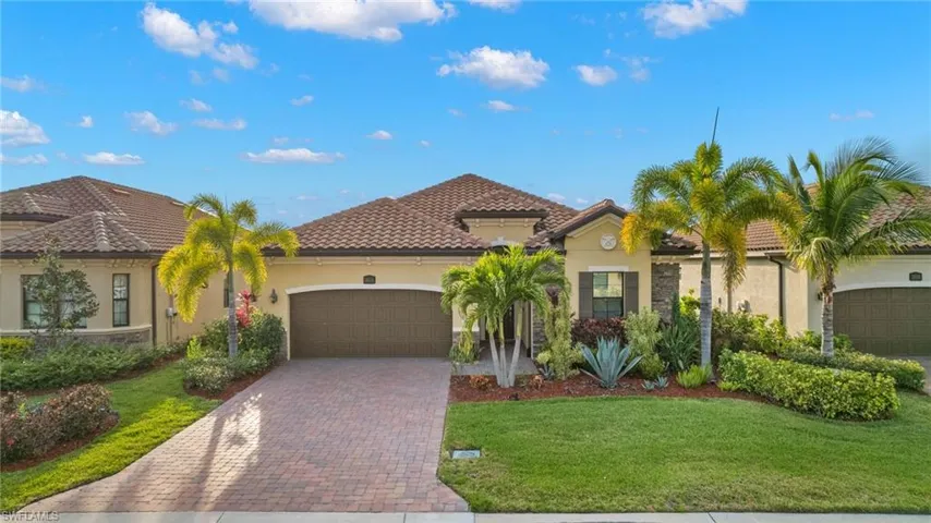 28124  Foxrock  CT, Bonita Springs, FL 34135