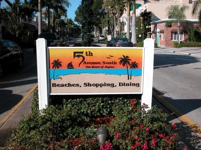 View of City of Naples   sign