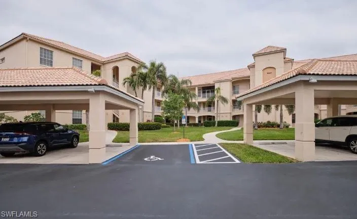 9140 Southmont Cv 102, Fort Myers, Florida 33908
