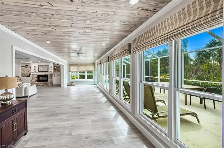 Florida_room_with_a_view