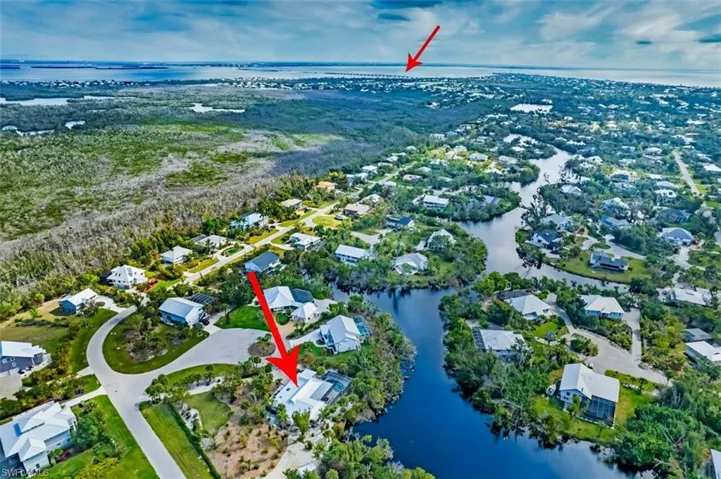 Note_the_large_cul_de_sac_and_huge_lot