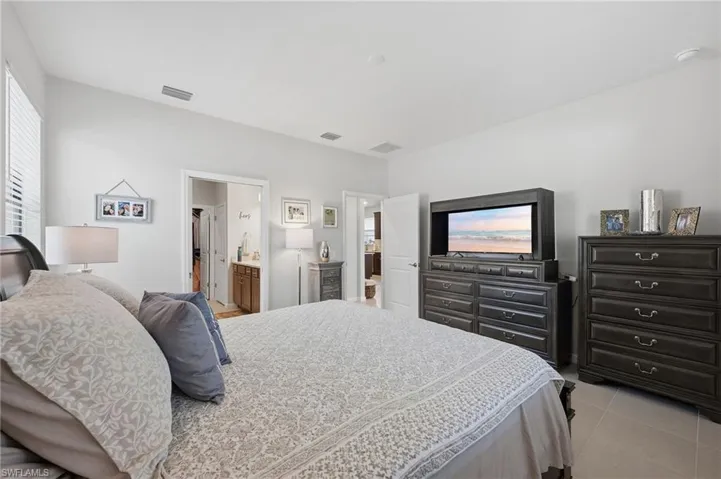 24882 Marina Del Ray Dr, Bonita Springs, Florida 34135