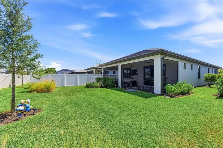 24882 Marina Del Ray Dr, Bonita Springs, Florida 34135