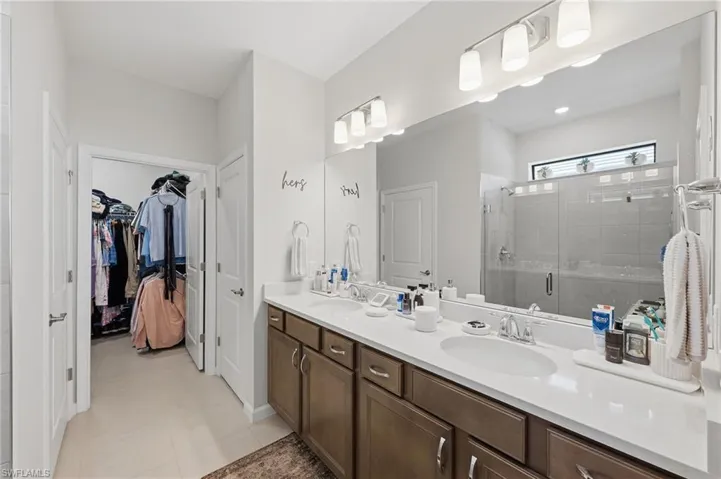 24882 Marina Del Ray Dr, Bonita Springs, Florida 34135