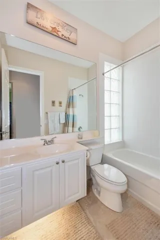Guest Bathroom3