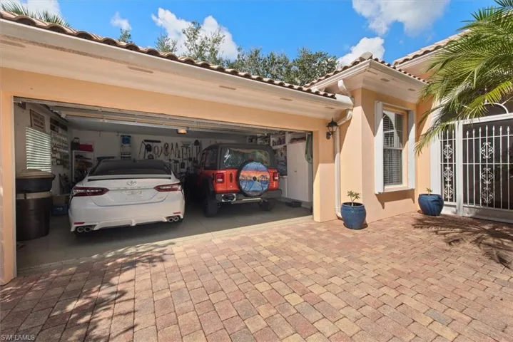 2 car garage, new 2025 epoxy floors